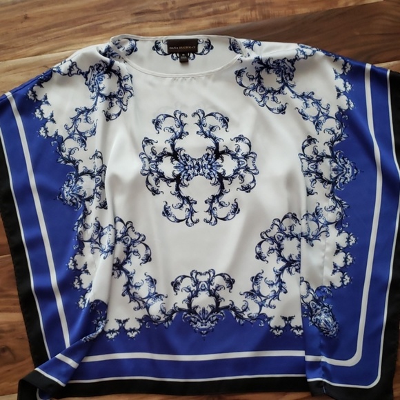 Dana Buchman Tops - Dana Buchman Handkerchief Top Dana Buchman Tops - Dana Buchman Handkerchief Top